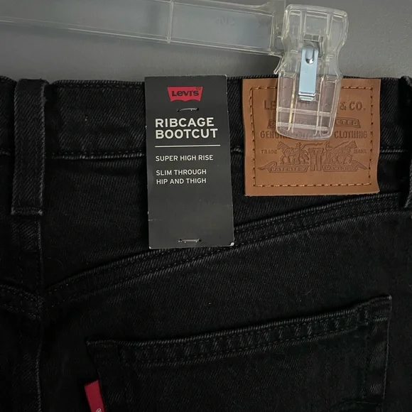 NWT Levi’s Ribcage Bootcut Jeans Womens Size 30 - Picture 5 of 5